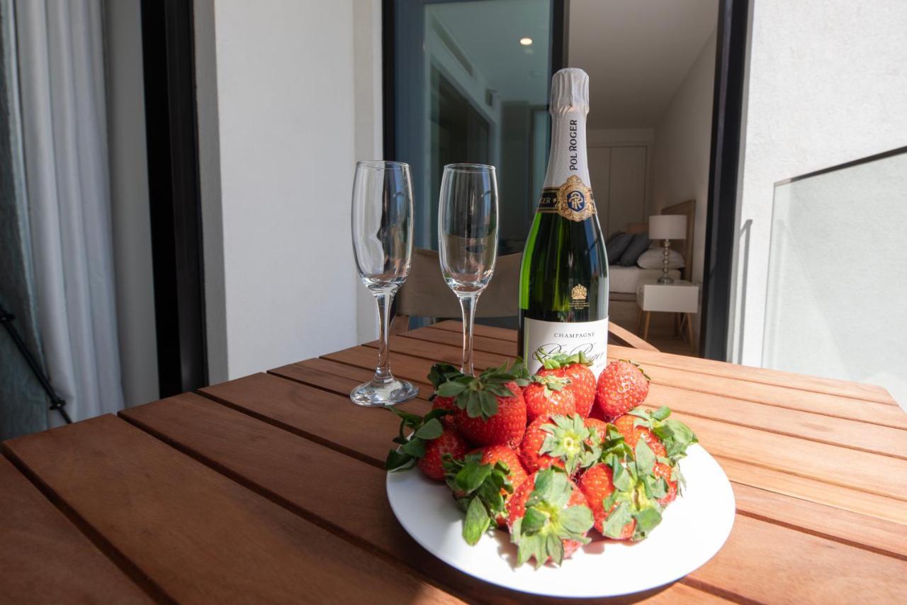 Brand New Luxury 1 Bed 2 Bath Apartment - Spa & Pool Gibraltar Eksteriør bilde