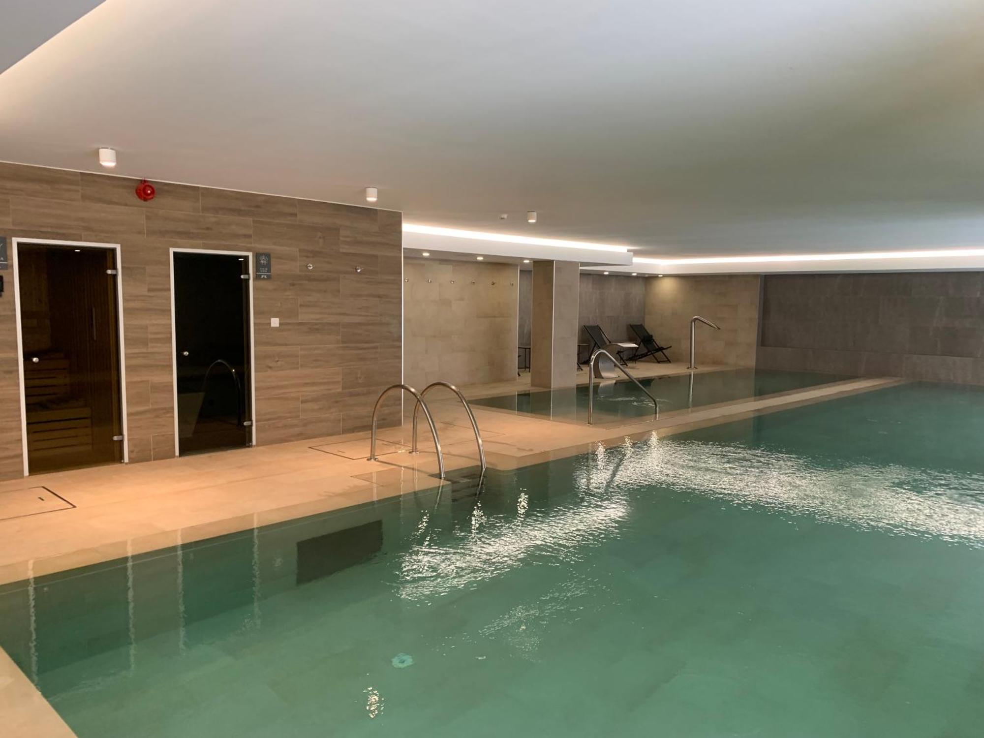 Brand New Luxury 1 Bed 2 Bath Apartment - Spa & Pool Gibraltar Eksteriør bilde